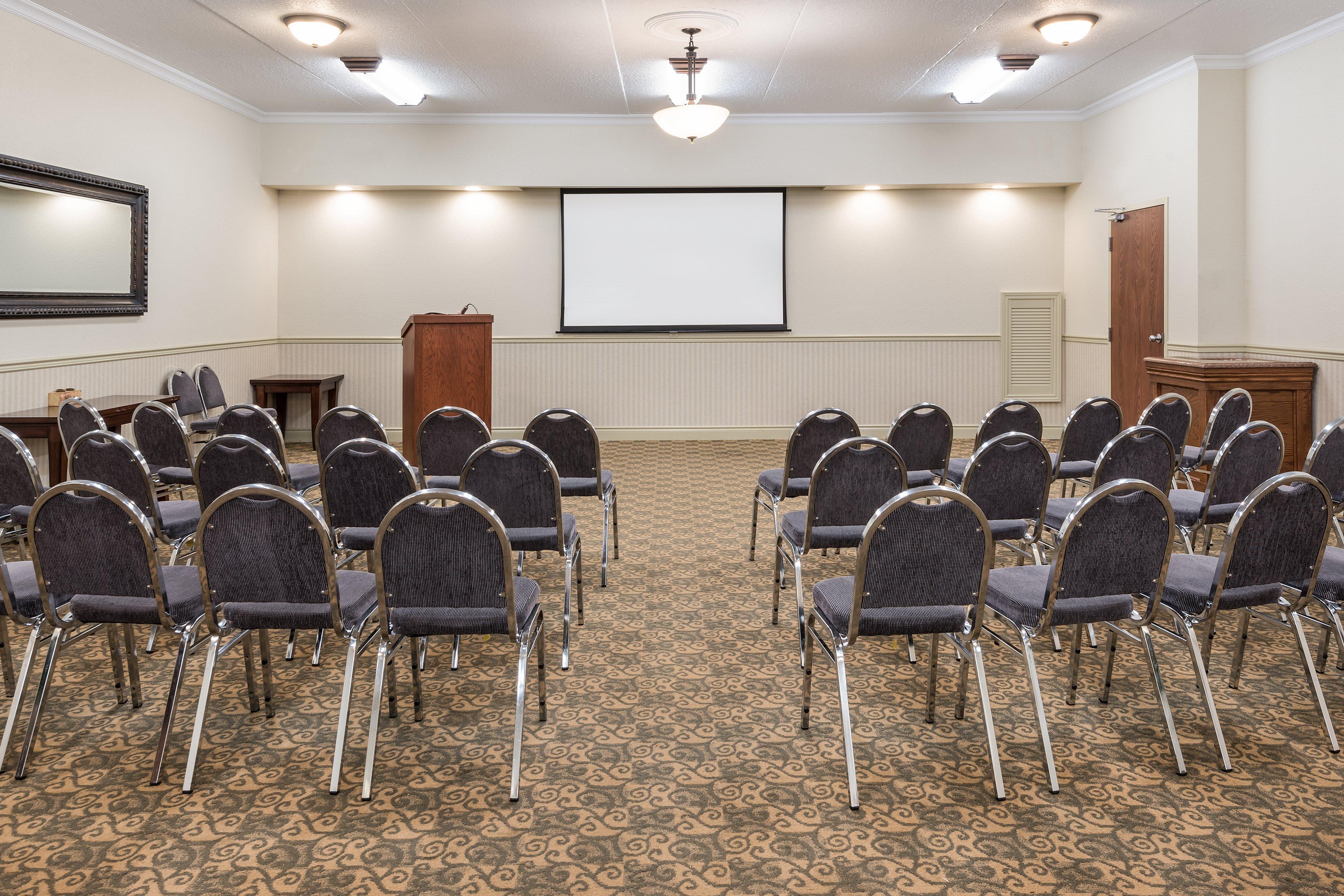 Holiday Inn Express Hotel & Suites 1000 Islands - Gananoque By Ihg Екстер'єр фото
